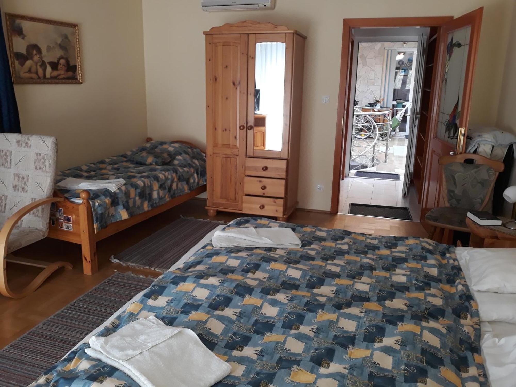 Kenezy Lux Apartman Vendeghaz Hajduszoboszlo Luaran gambar