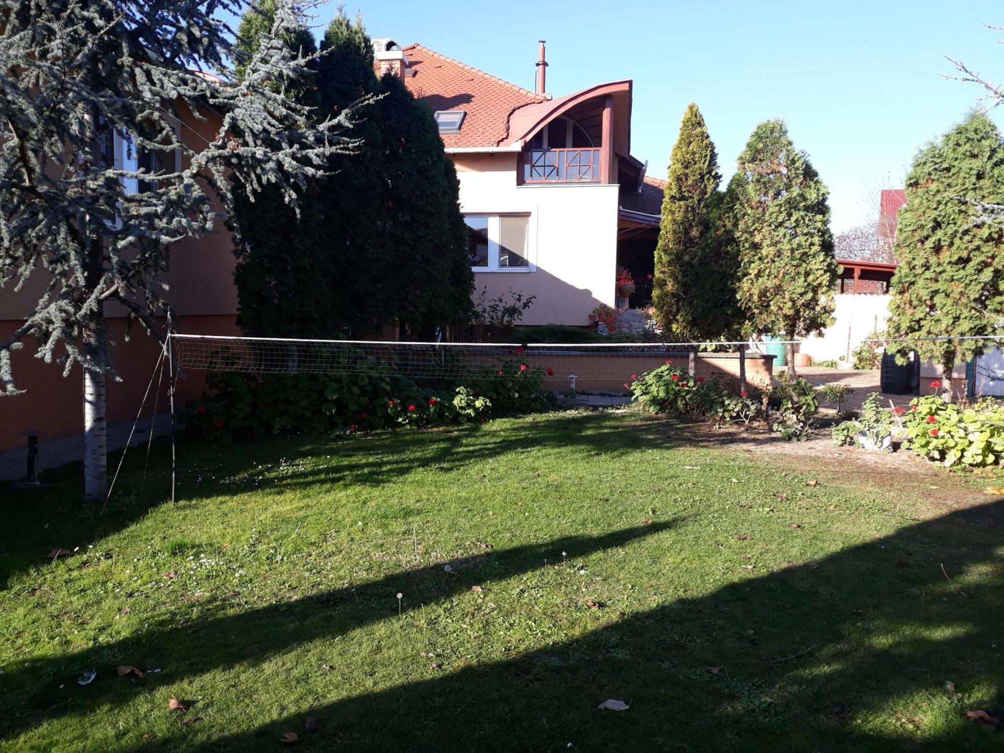 Kenezy Lux Apartman Vendeghaz Hajduszoboszlo Luaran gambar